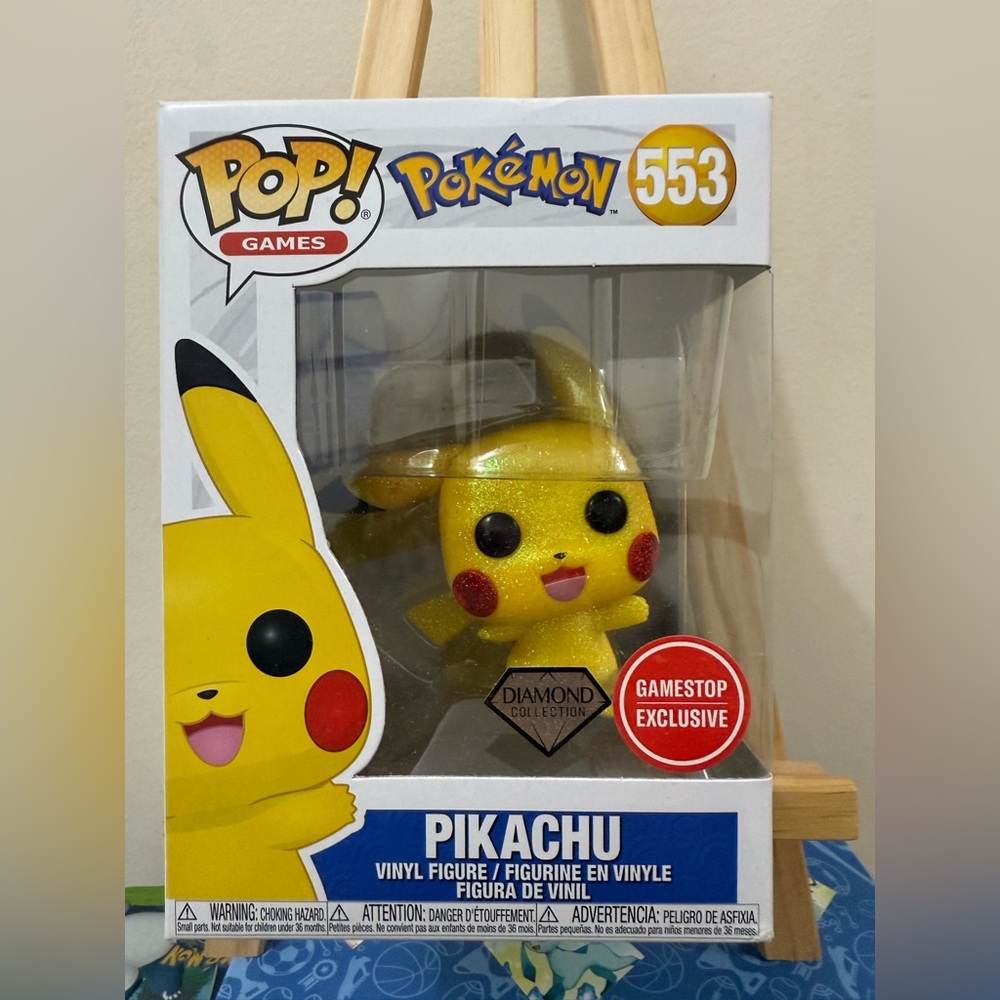 NEW Funko Pop! Pokémon Pikachu Diamond Collection - Yellow